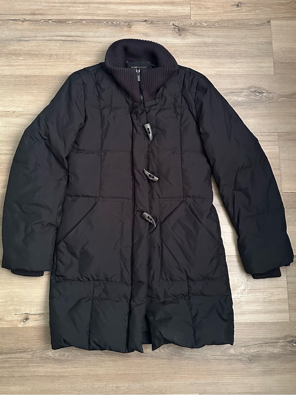 BCBG MaxAzria Black Down Puffer Coat Size XS